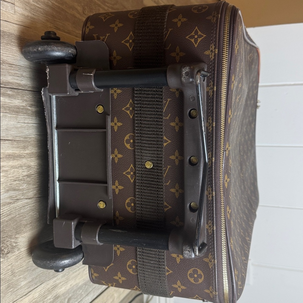 LV Monogram Suitcase 24” Vachetta Missing Pulls - Picture 10 of 17